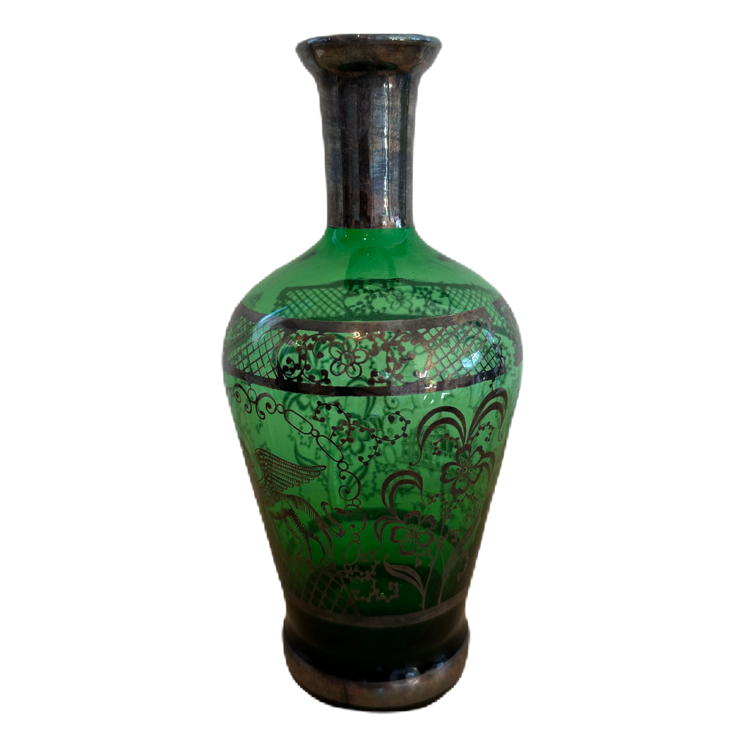 Karaff med försilvrad dekor i grönt glas.