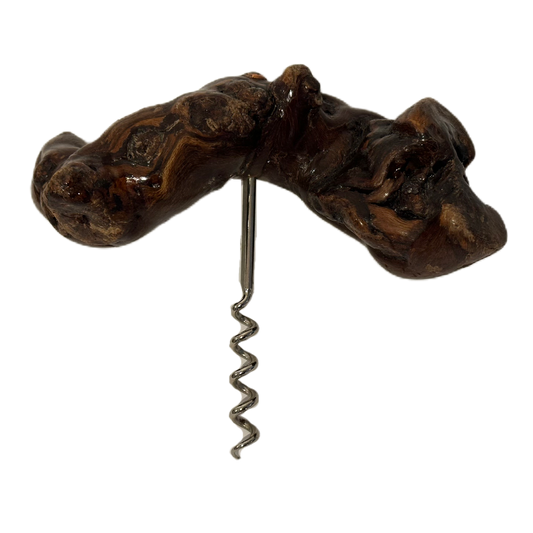 Korkskruv med handtag av en vinstock.