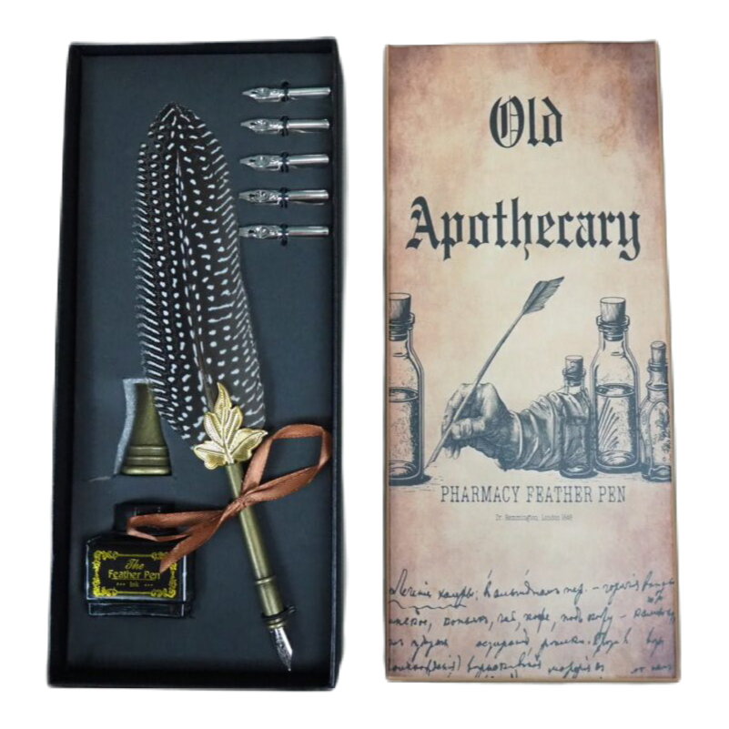 Old apotechary pennset med fjäderpenna, pennhållare, bläck och sex stycken stift i presentask från Filipiniana.